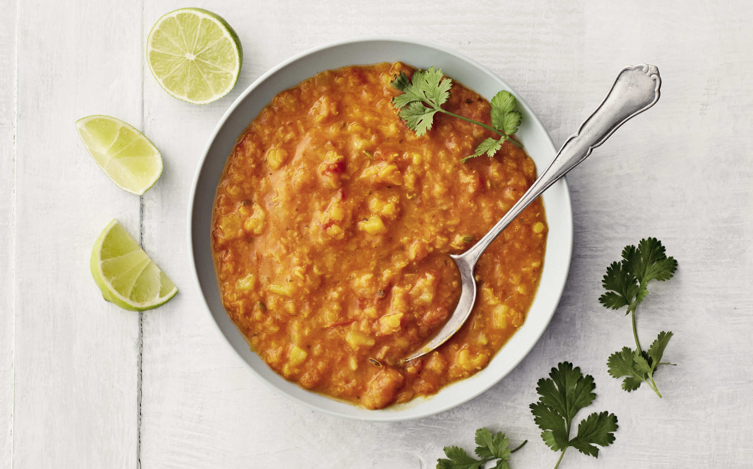 Mausteinen linssikeitto